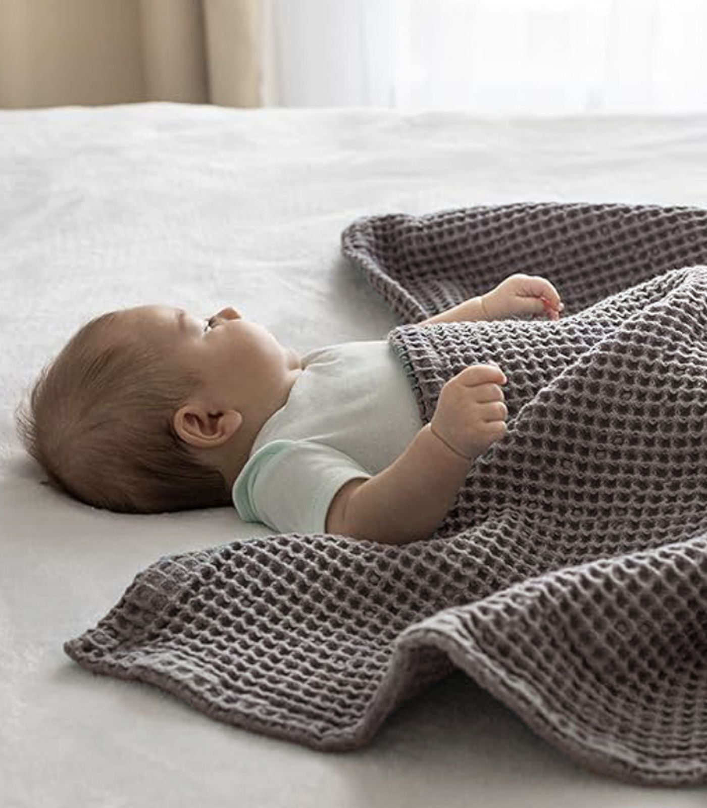 Bhumi Organic Cotton - Baby Waffle Blanket - Charcoal