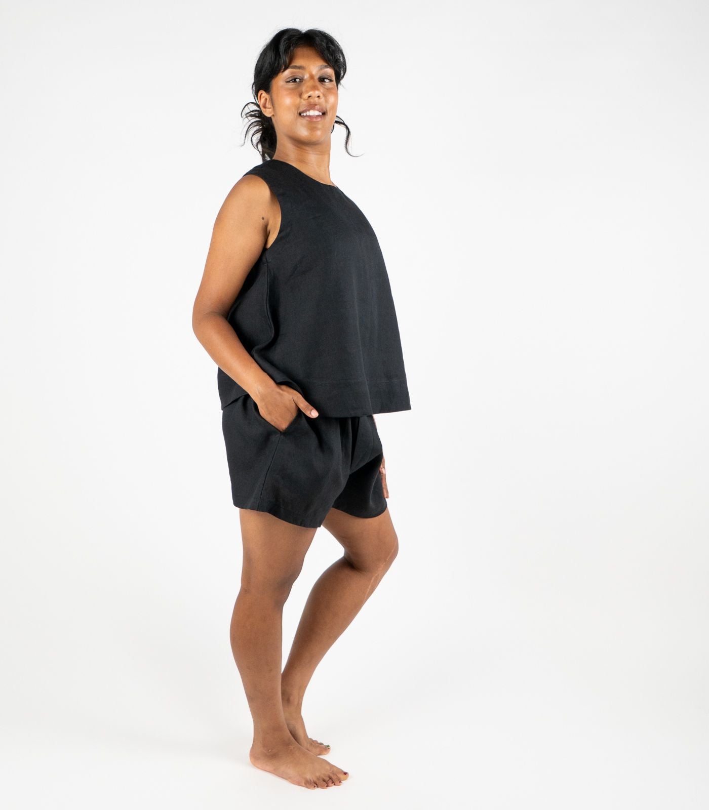 Organic Linen Sleeveless Lounge Shirt - Black