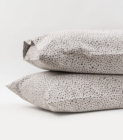 Bhumi Organic Cotton - Sateen Pillow Cases (pair) - Jacquard - Snow Leopard