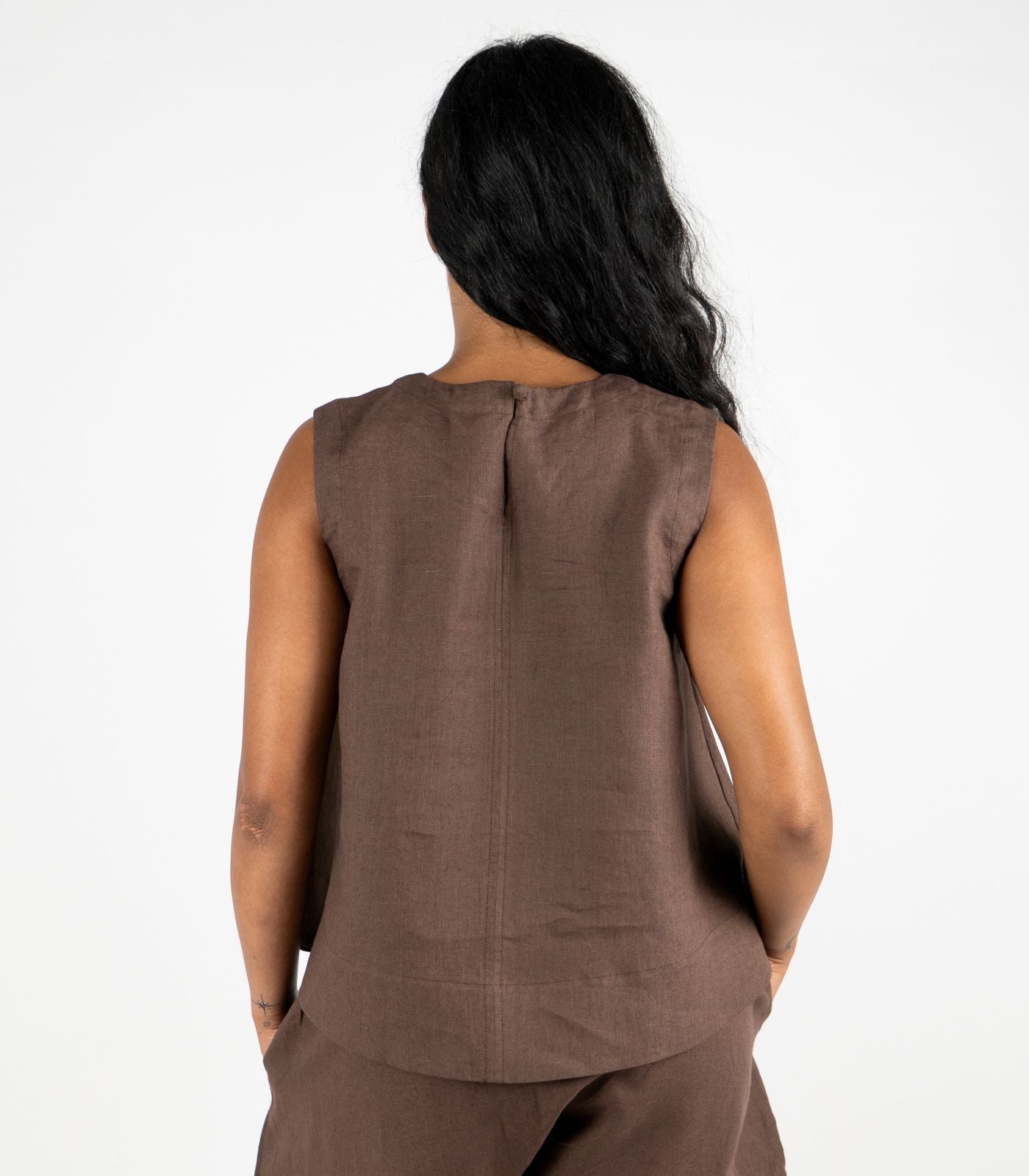 Organic Linen Sleeveless Lounge Shirt - Chocolate