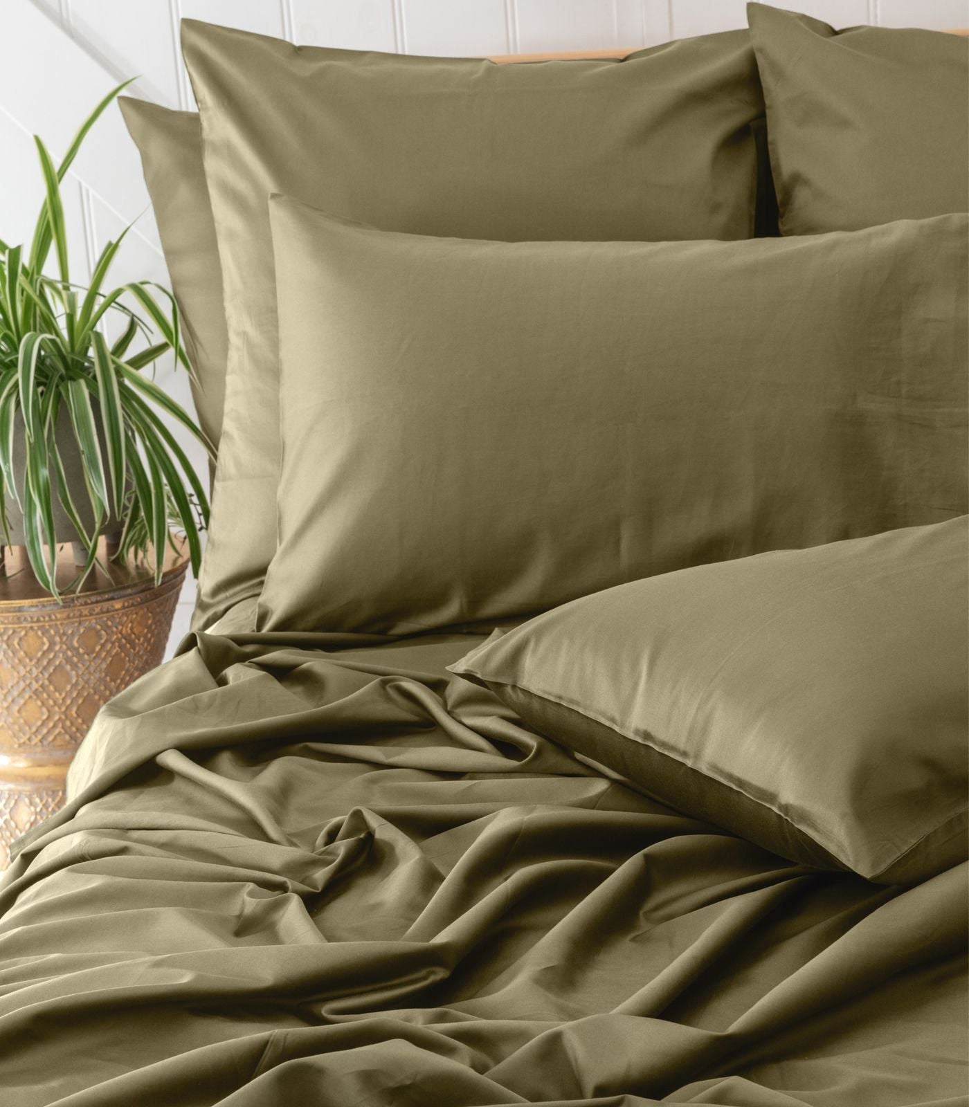 Bhumi Organic Cotton - Sateen Pillow Cases (Pair) - Olive
