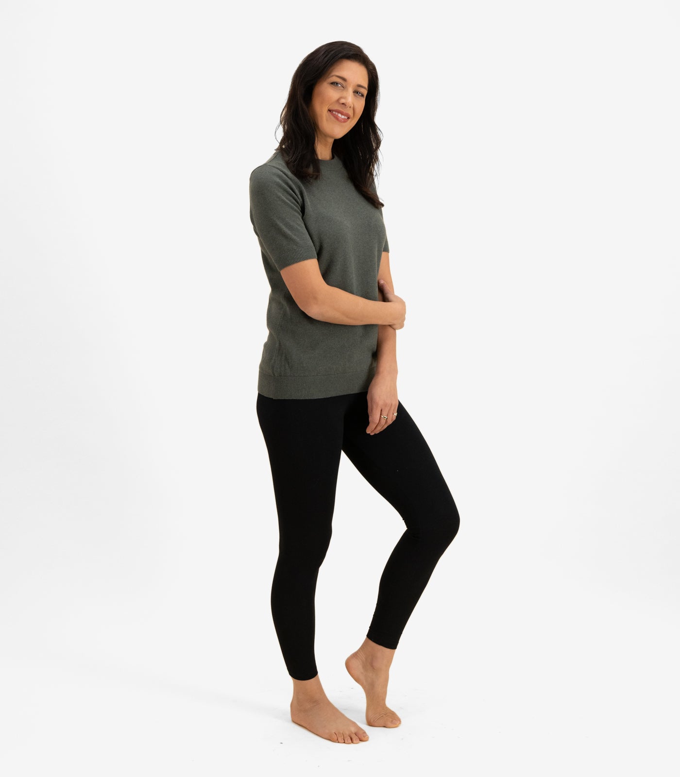 Bhumi Organic Cotton - Fine Knit T-Shirt - Olive