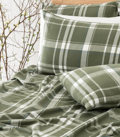 Bhumi Organic Cotton - Flannelette Pillow Cases (pair) - Plaid - Bronze Green Plaid