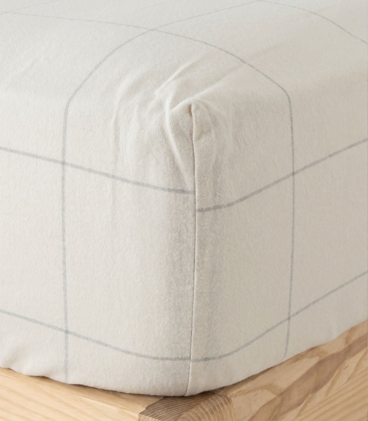 Organic Cotton Fitted - Flannelette Sheet - Windowpane - Cream