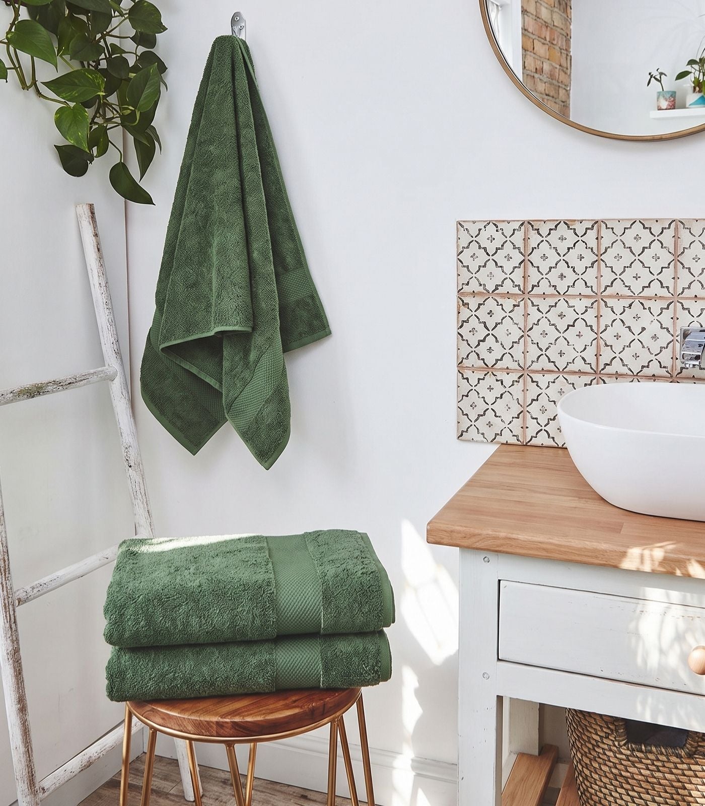 Bhumi Organic Cotton - Bath Sheet - Forest Green