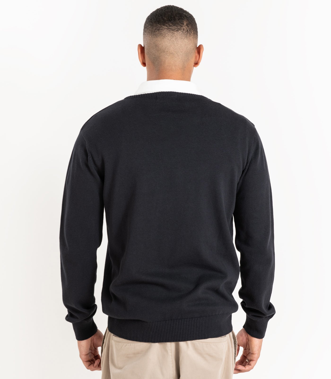 Bhumi Organic Cotton - Fine Knit V-Neck Sweater - Charcoal