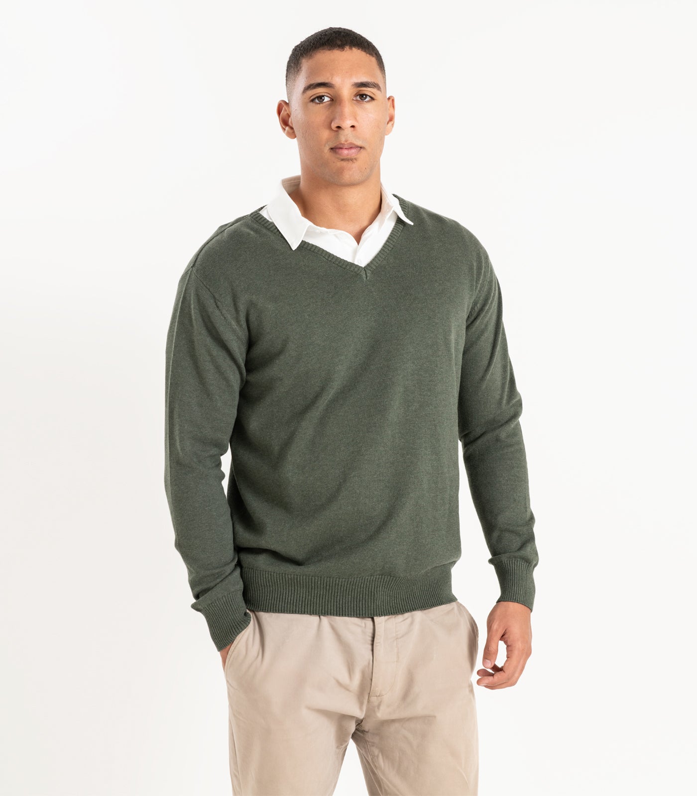 Bhumi Organic Cotton - Fine Knit V-Neck Sweater - Olive