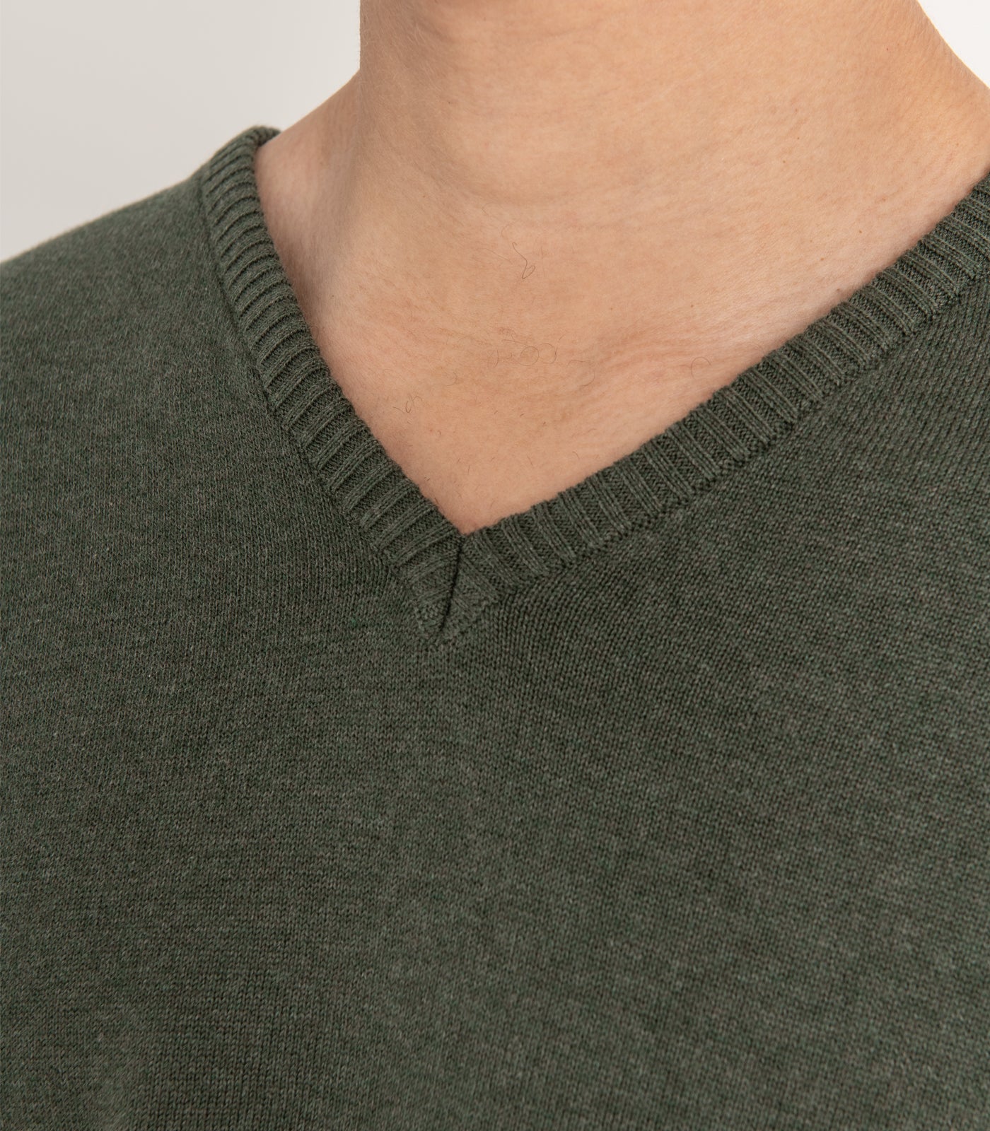 Bhumi Organic Cotton - Fine Knit V Neck Sweater - Olive