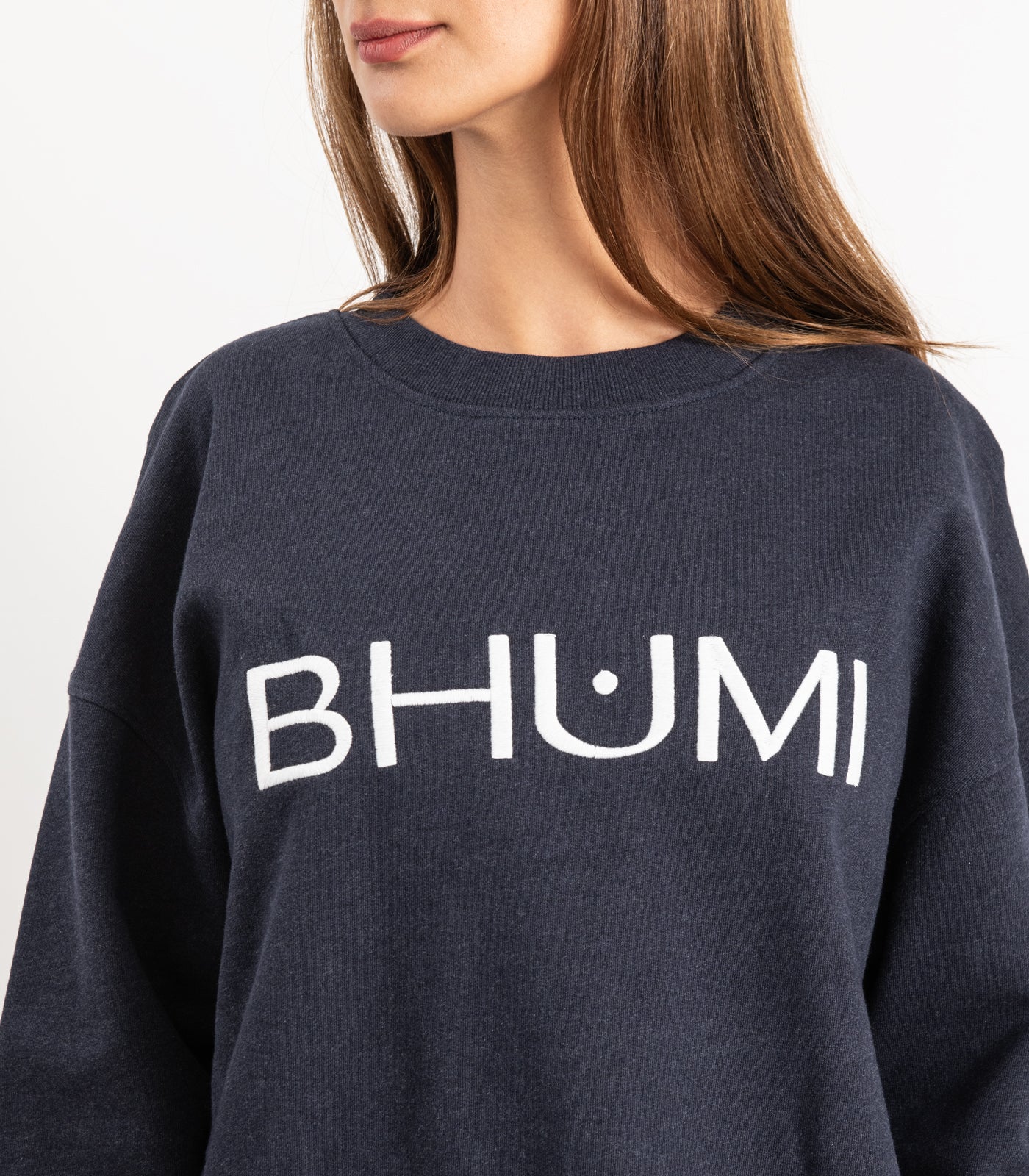 Bhumi Organic Cotton - Sweatshirt - Logo - Navy Melange