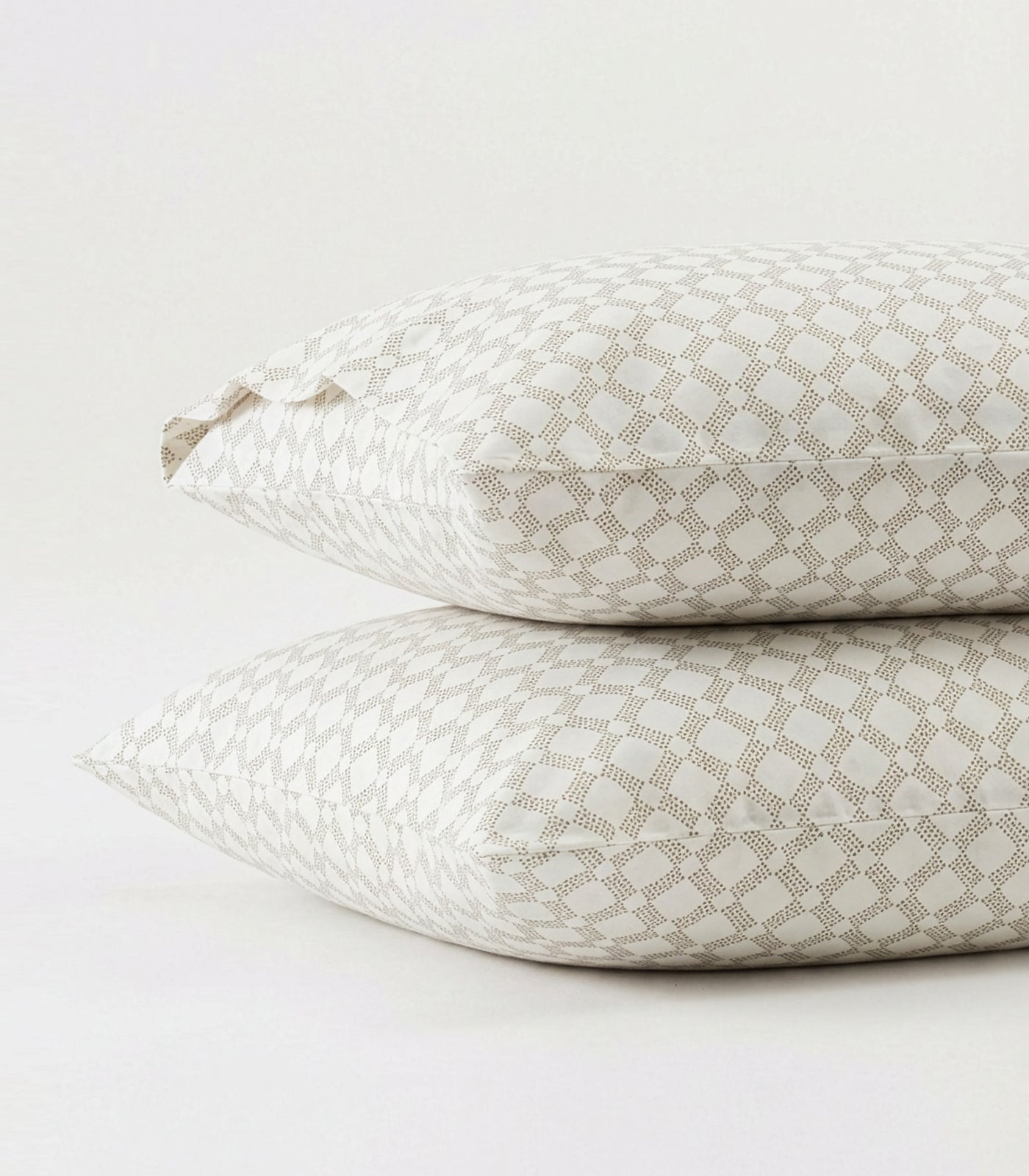 Percale Pillow Cases (Pair) - Limited Edition - Small Dot Pine