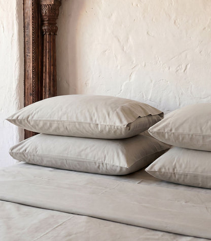 Bhumi Organic Cotton - Sateen Pillow Cases (Pair) - Light Grey