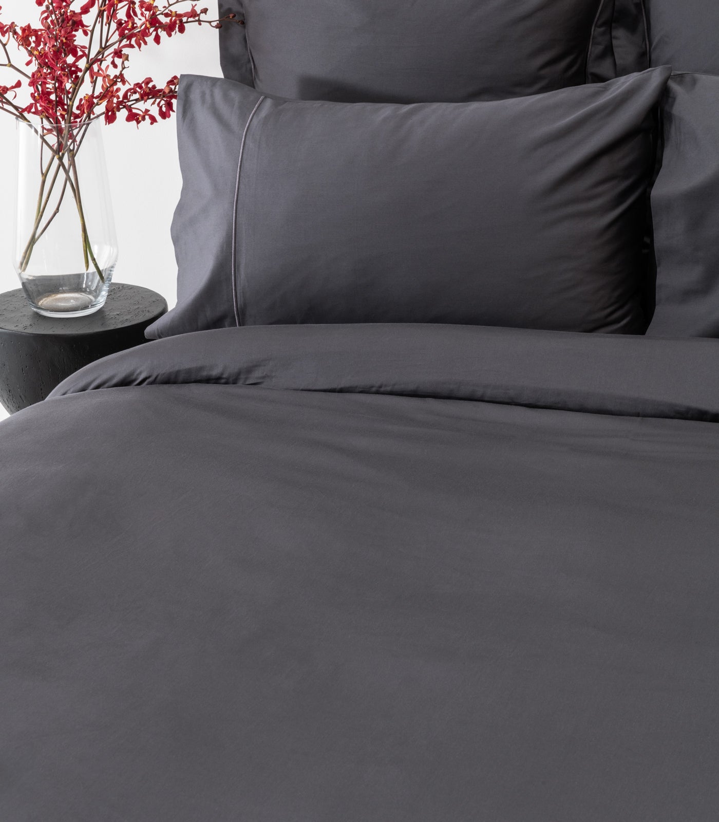 Sateen Luxe Quilt Cover Set - Graphite