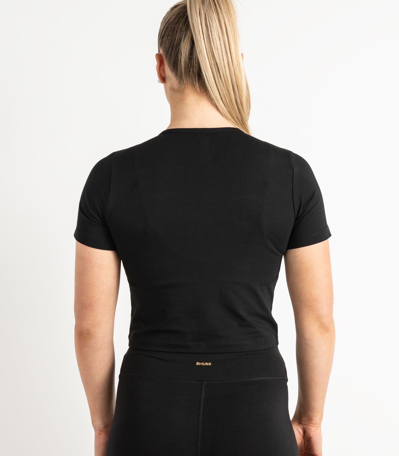 Short Sleeve Fitted Crop Top - Black