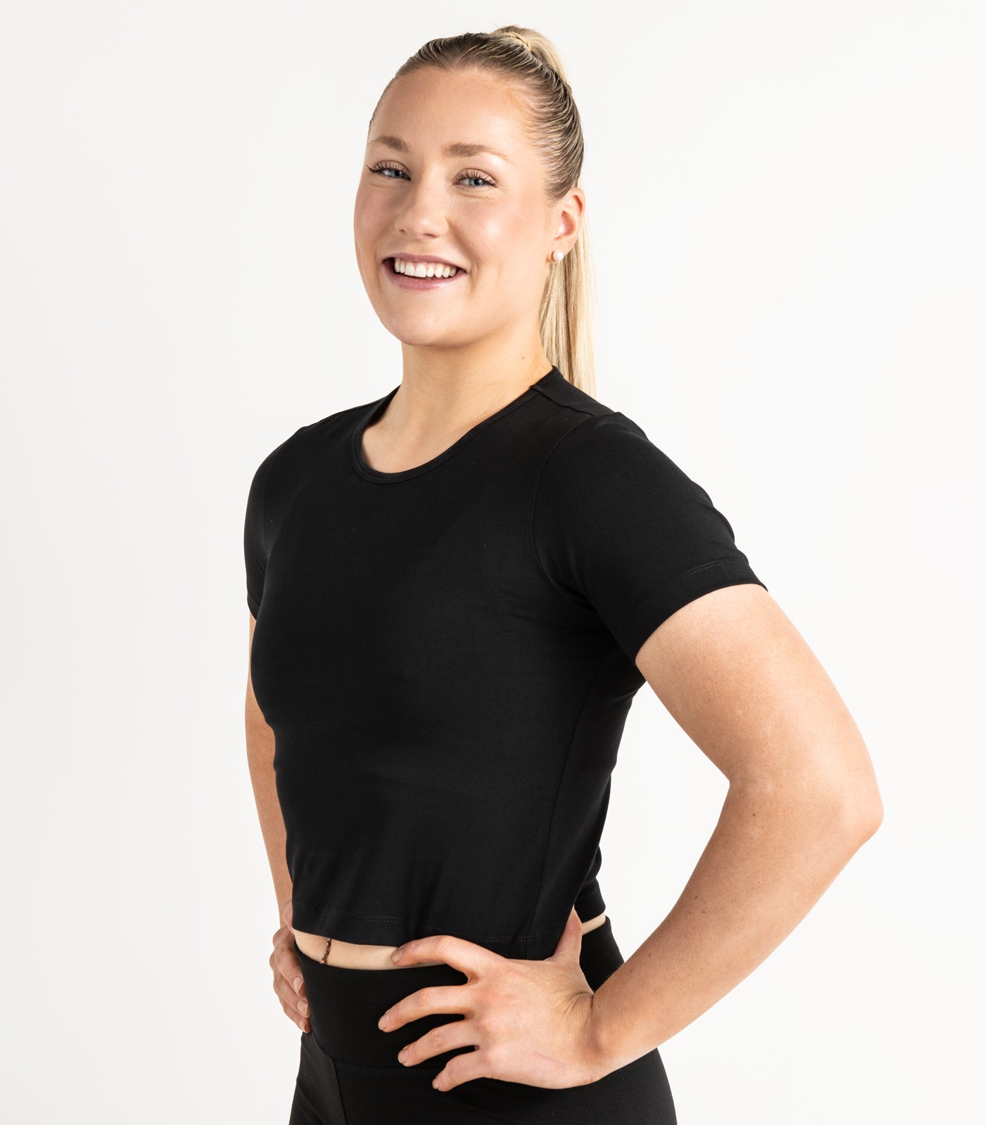 Short Sleeve Fitted Crop Top - Black