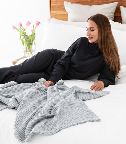 Bhumi Organic Cotton - Waffle Blanket - Sky Blue