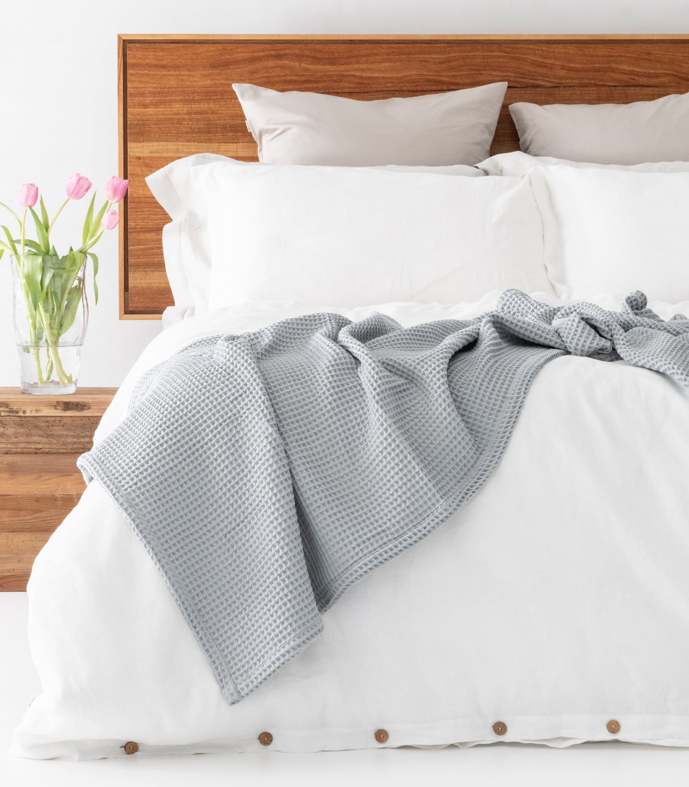 Bhumi Organic Cotton - Waffle Blanket - Sky Blue