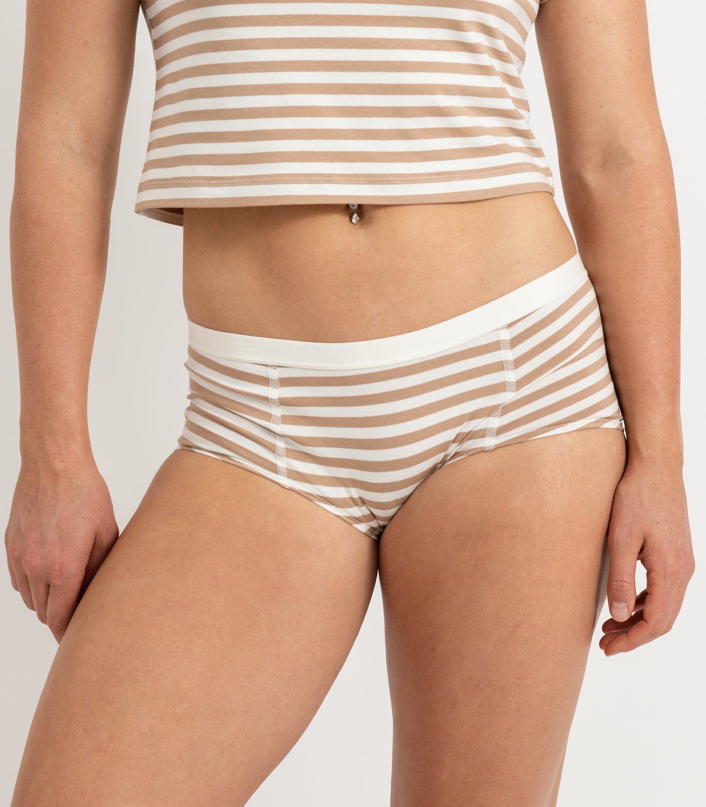 Bhumi Organic Cotton - Boy Short - Stripe (2 Pack) - Tan Stripe