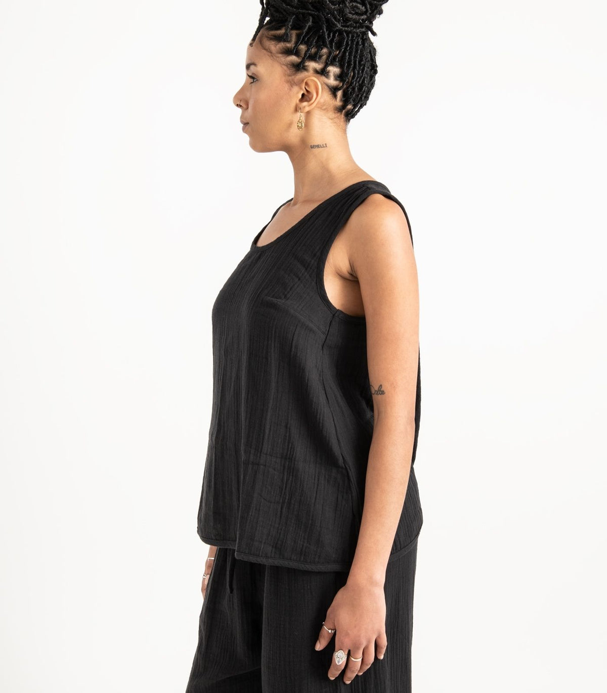 Organic Muslin Petal Tank - Black