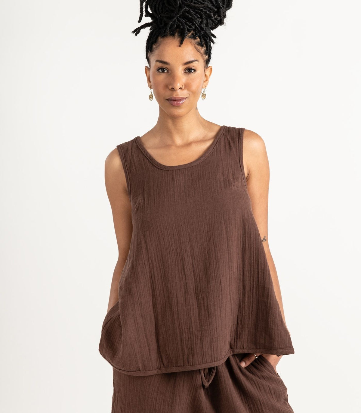 Organic Muslin Petal Tank - Chocolate