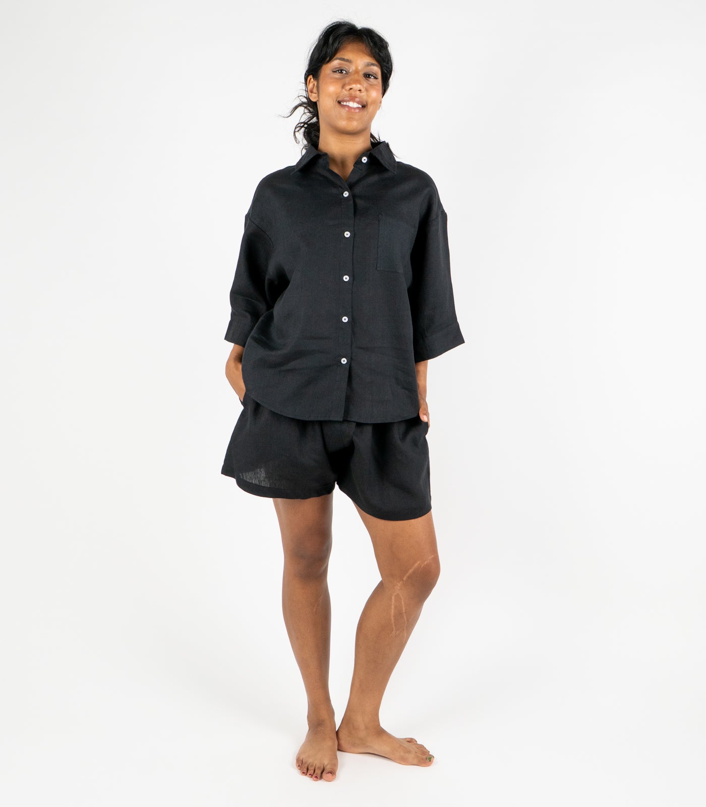 Organic Linen Boxy Lounge Shorts - Black