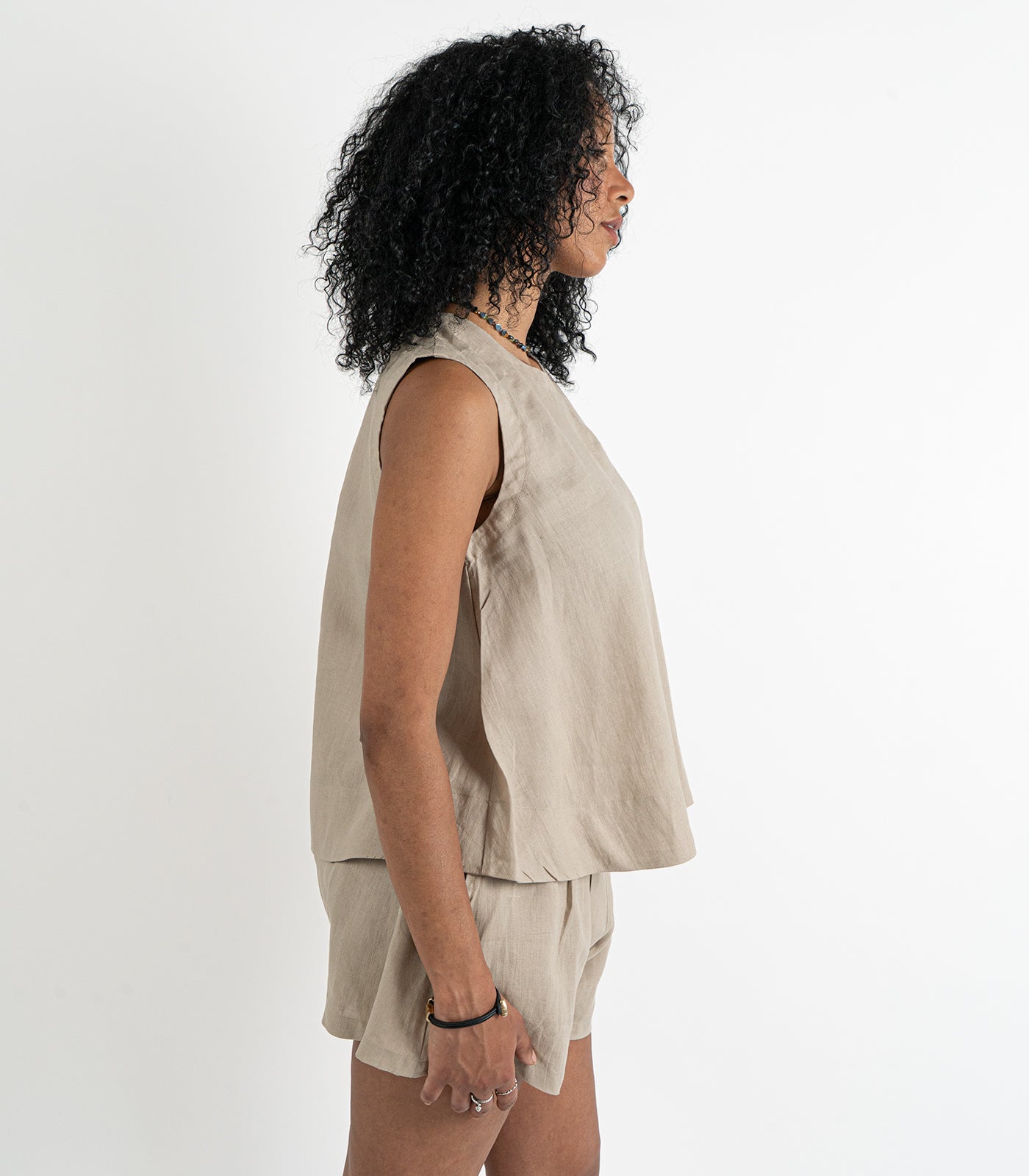 Organic Linen Sleeveless Lounge Shirt - Raw